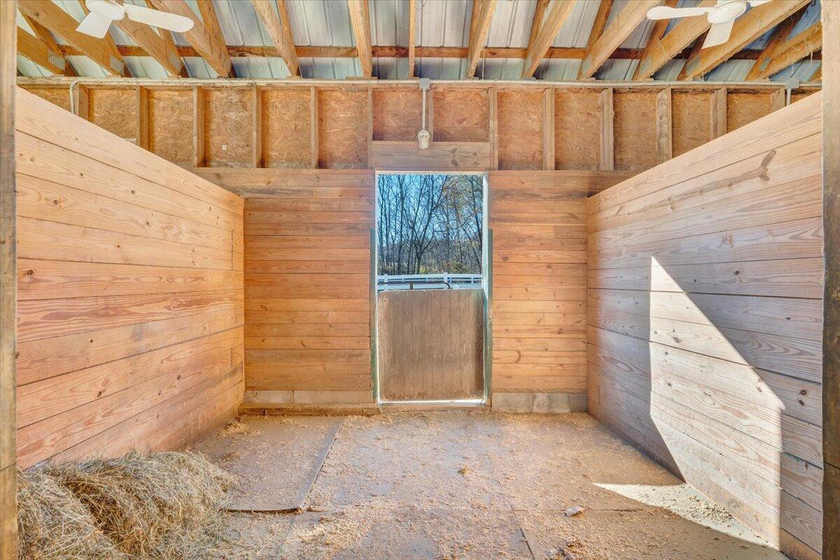 7758 Old Fincastle RD