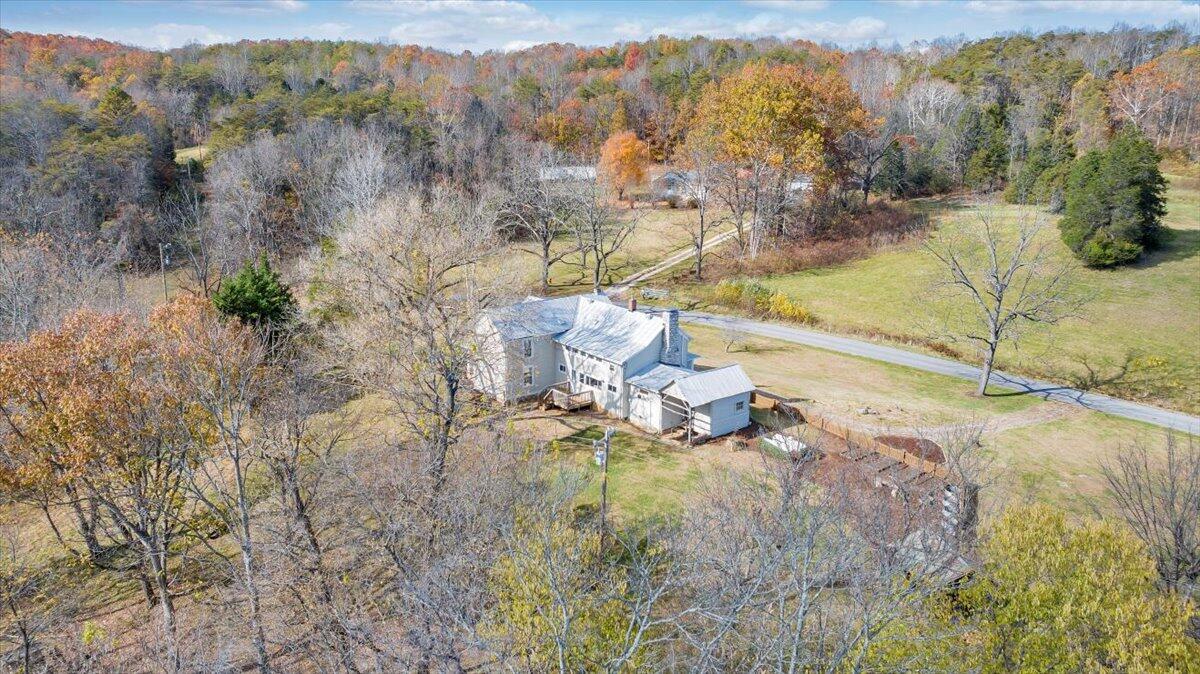 7758 Old Fincastle RD