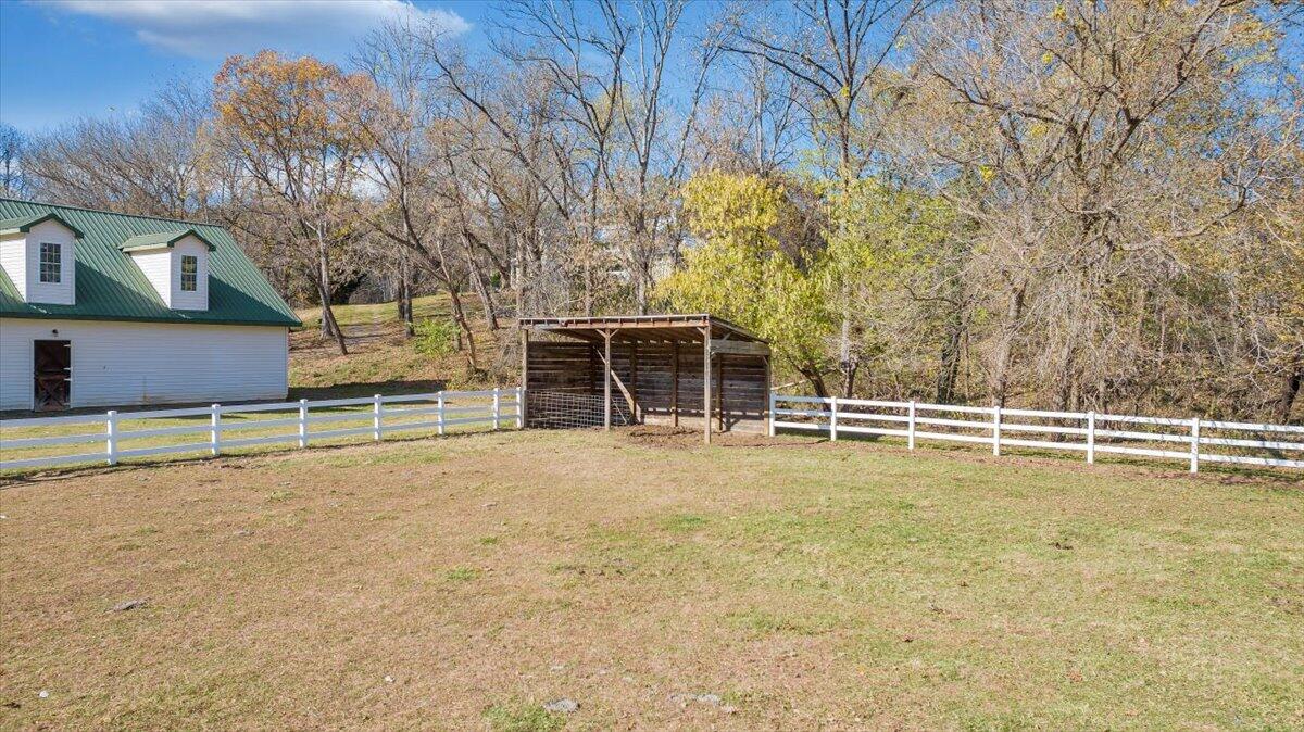 7758 Old Fincastle RD