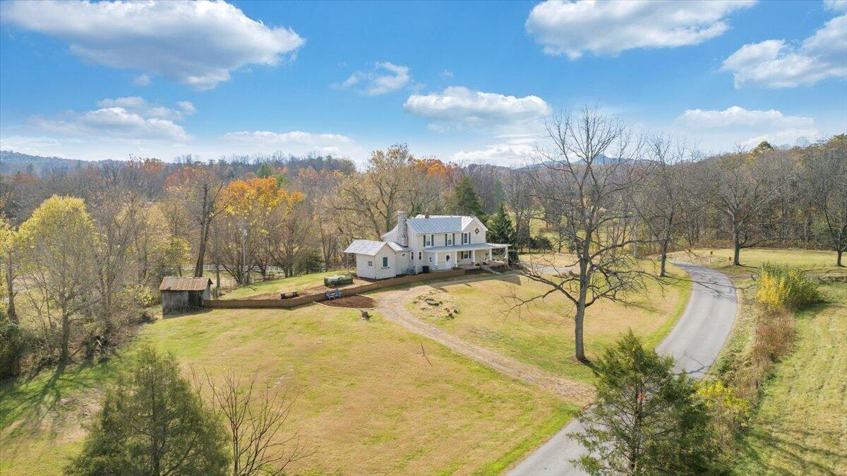 7758 Old Fincastle RD