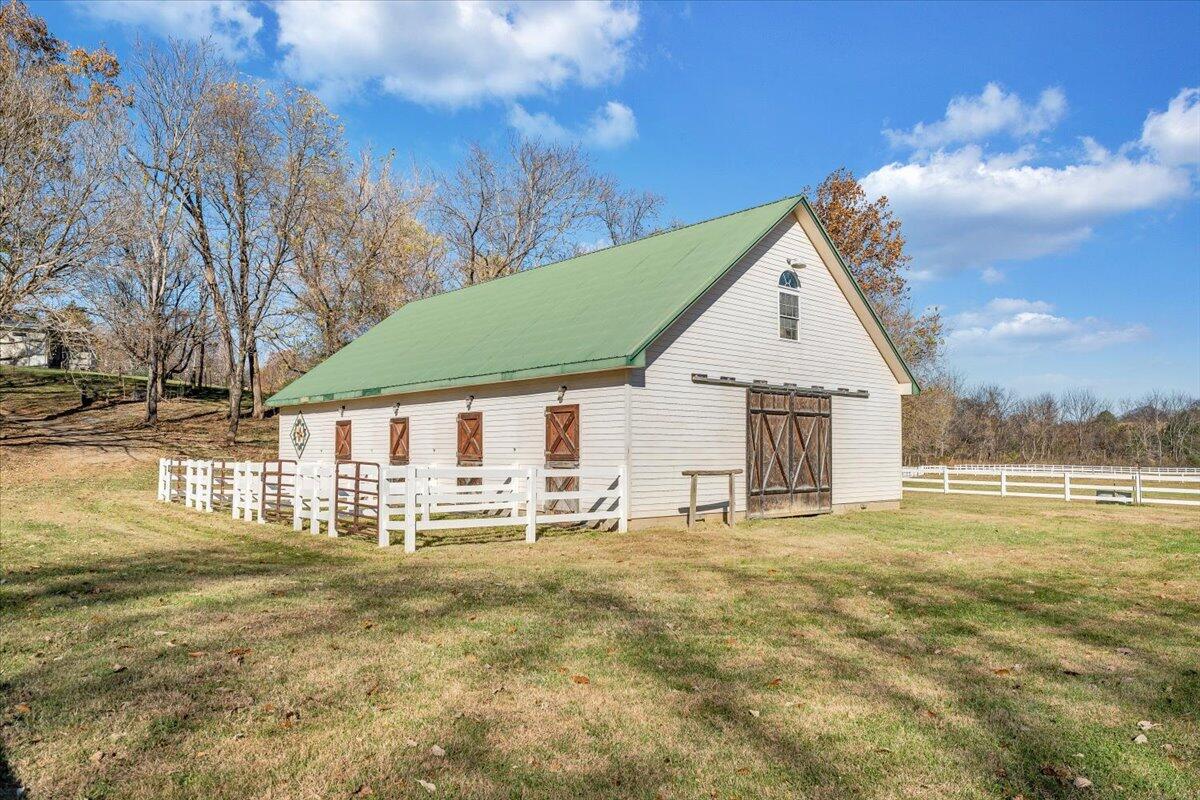 7758 Old Fincastle RD