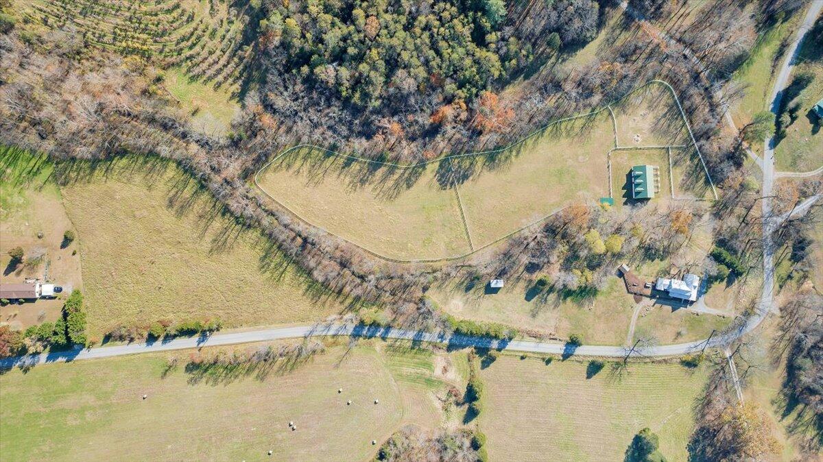 7758 Old Fincastle RD