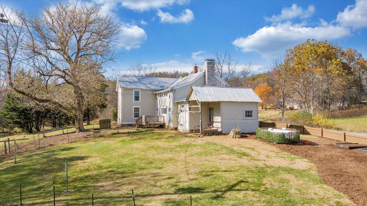 7758 Old Fincastle RD