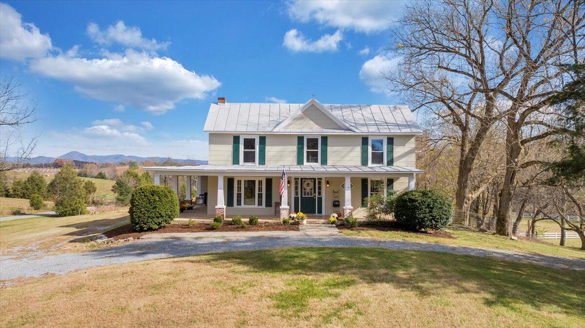 7758 Old Fincastle RD