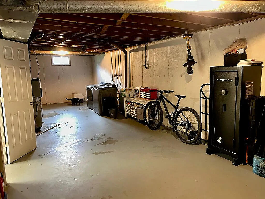 3601 Rolling Hill AVE NW