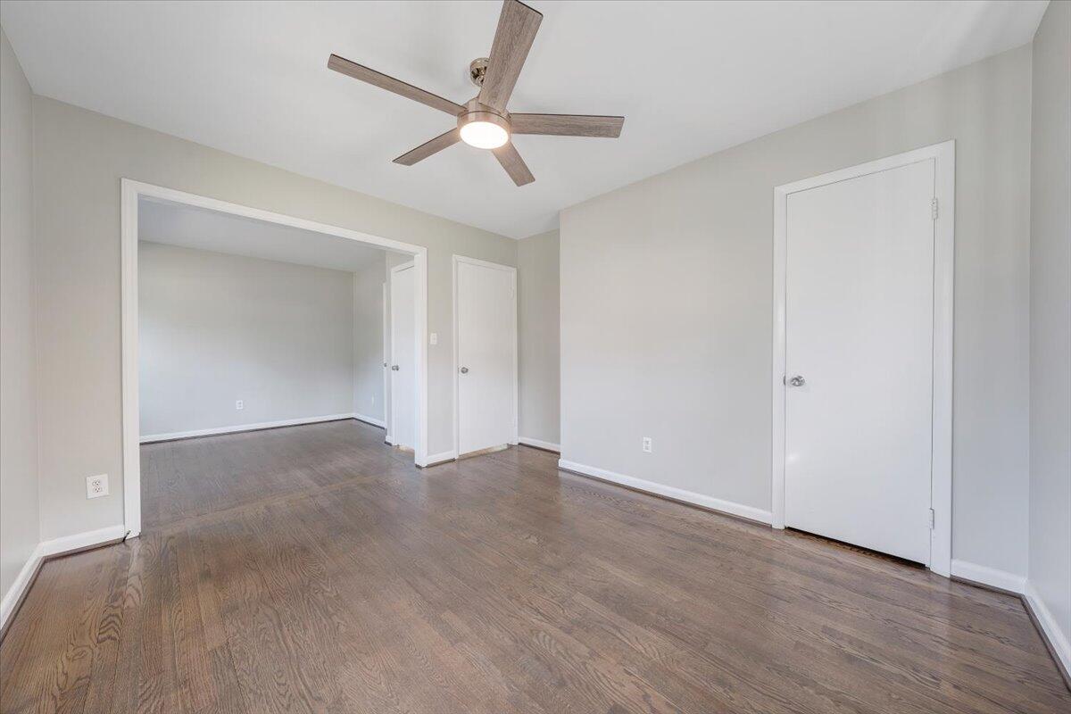 3804 Meadowlark RD