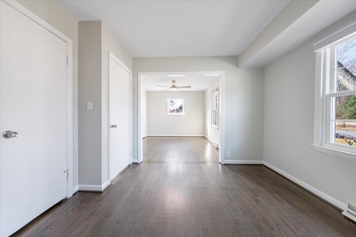 3804 Meadowlark RD