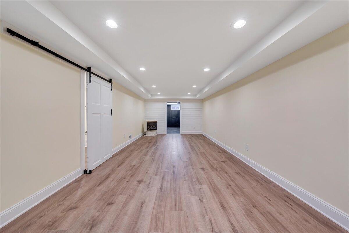 3804 Meadowlark RD