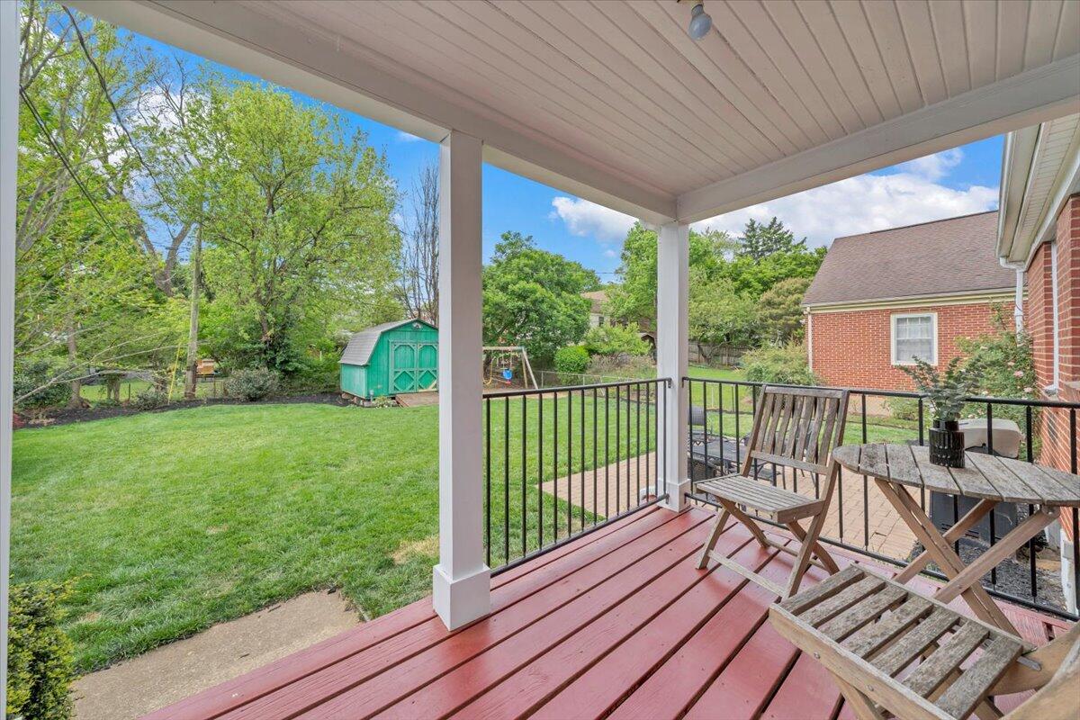 2316 Fairway DR SW