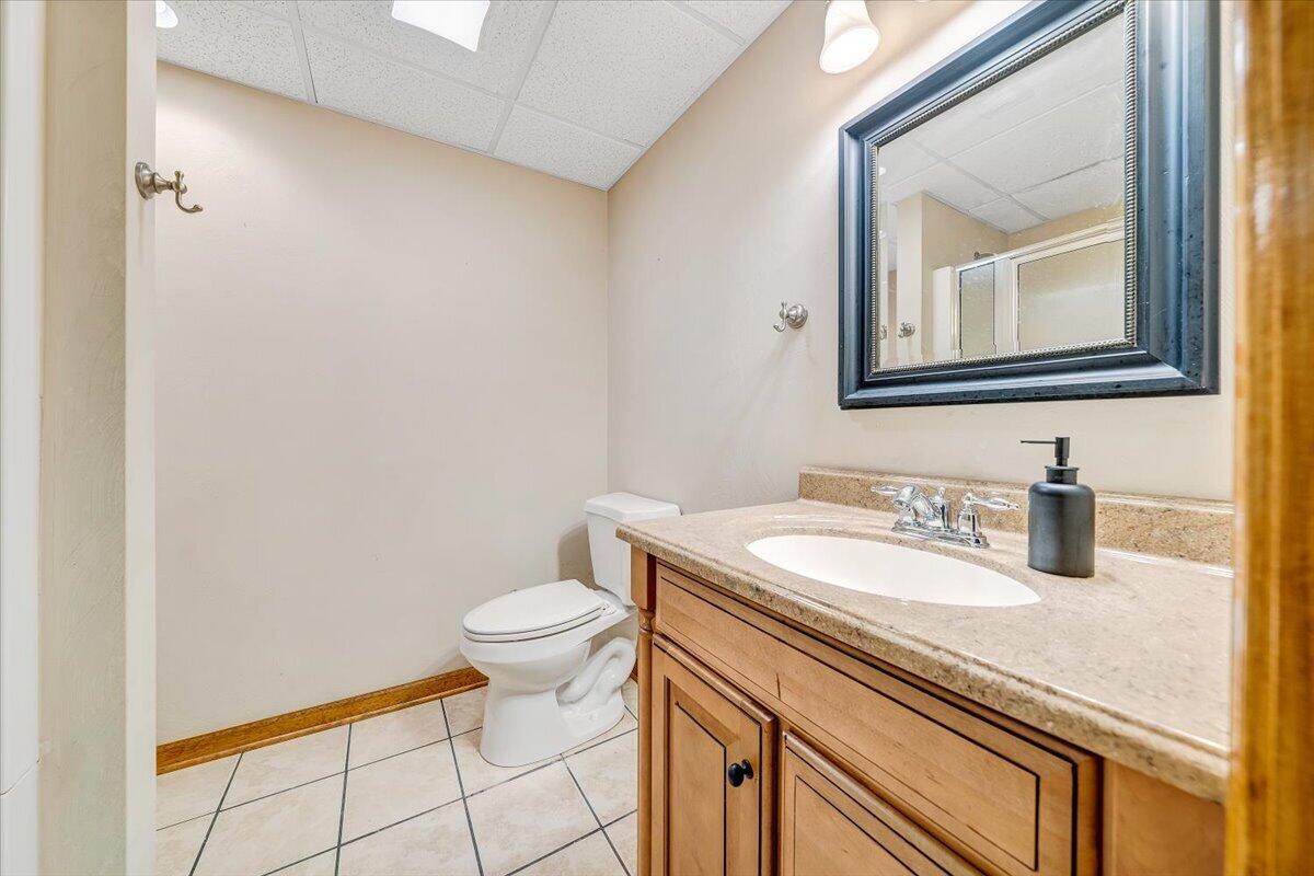 686 Pinehaven RD