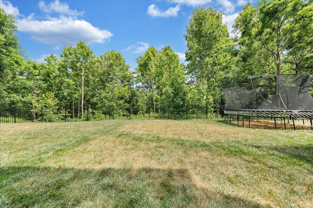 6895 Fairway Ridge RD