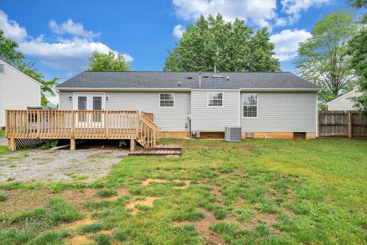 813 Orlando CT
