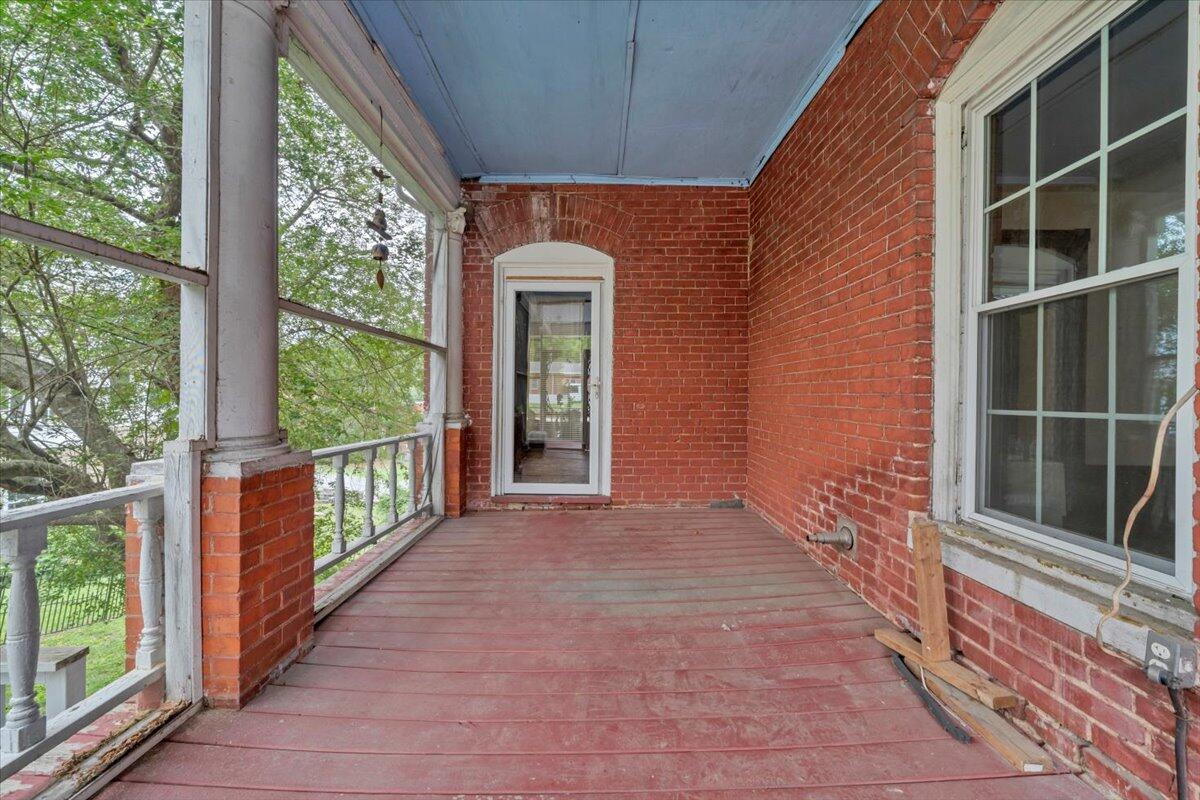 19721 Main ST