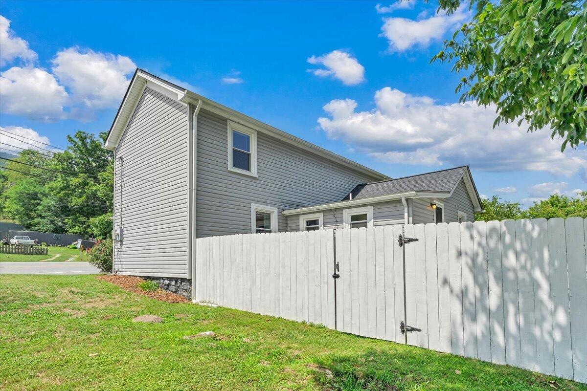 20314 Main ST