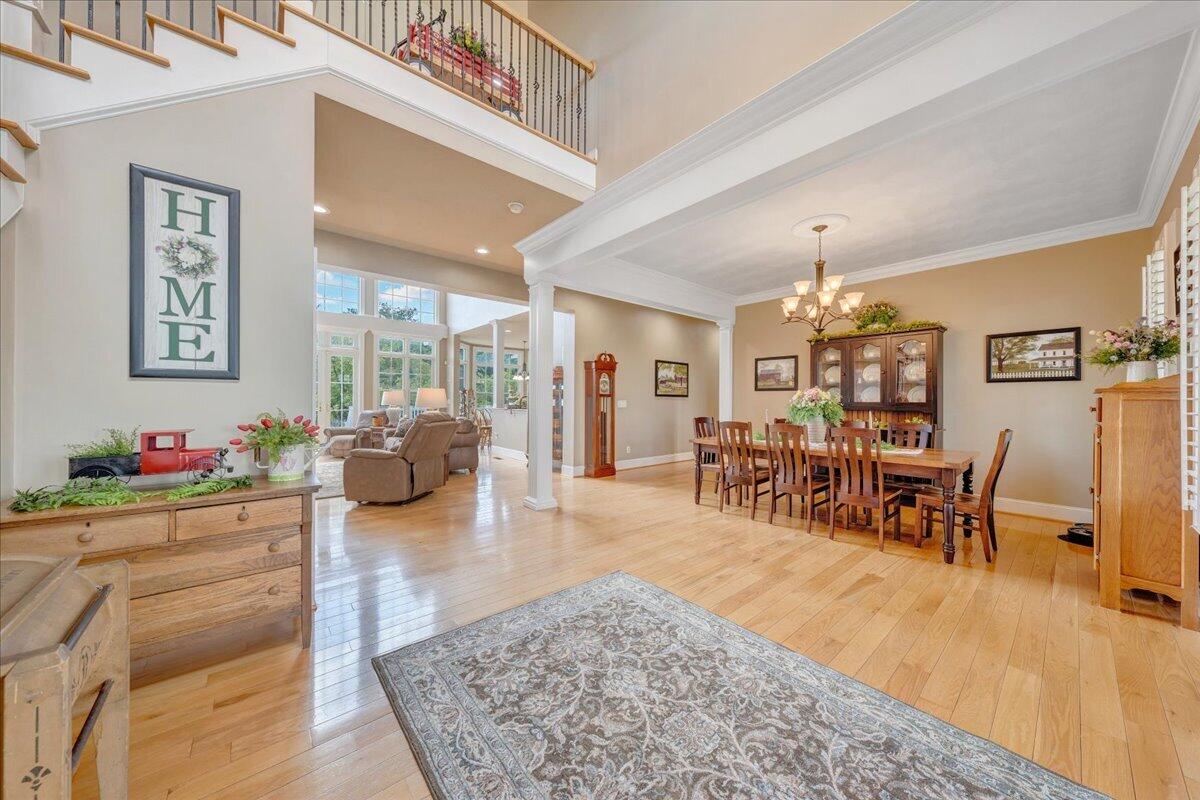 544 Pico RD