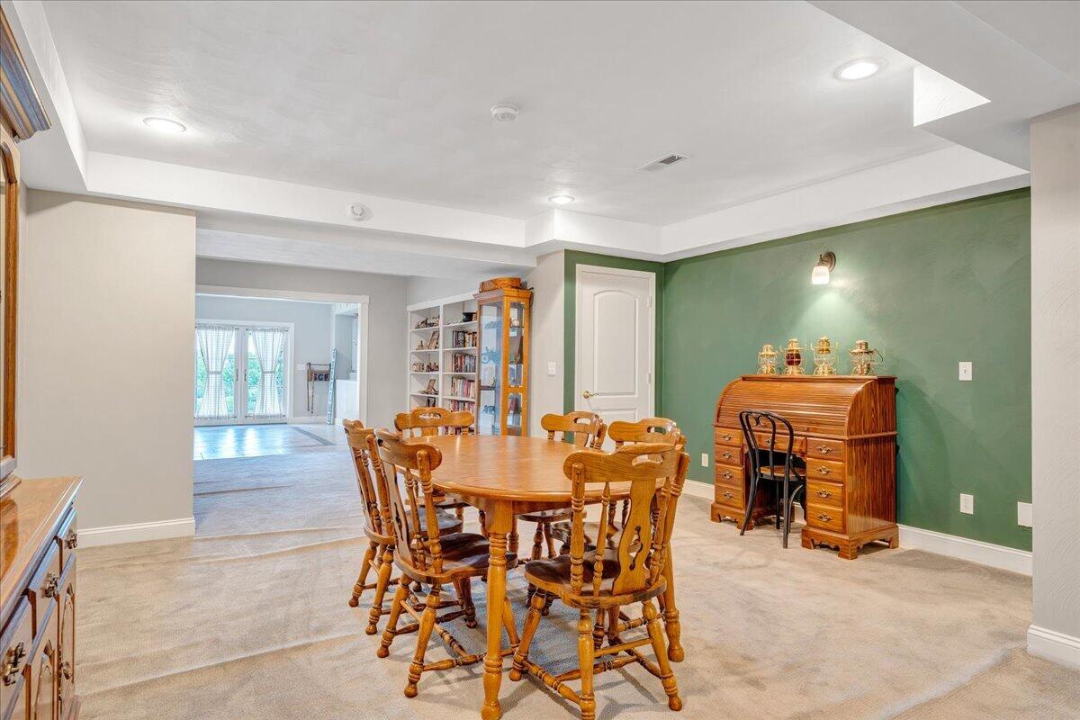 544 Pico RD