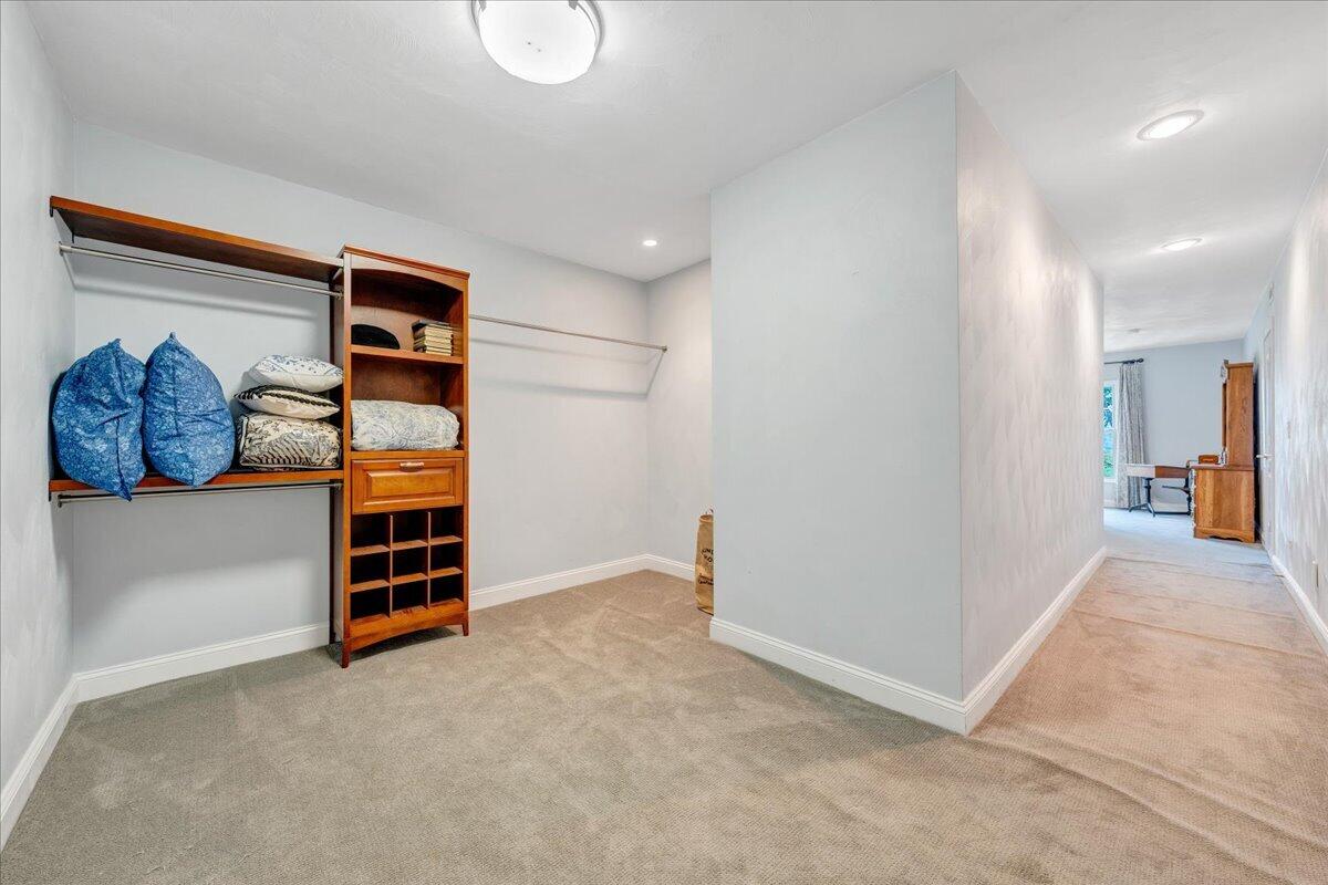 544 Pico RD