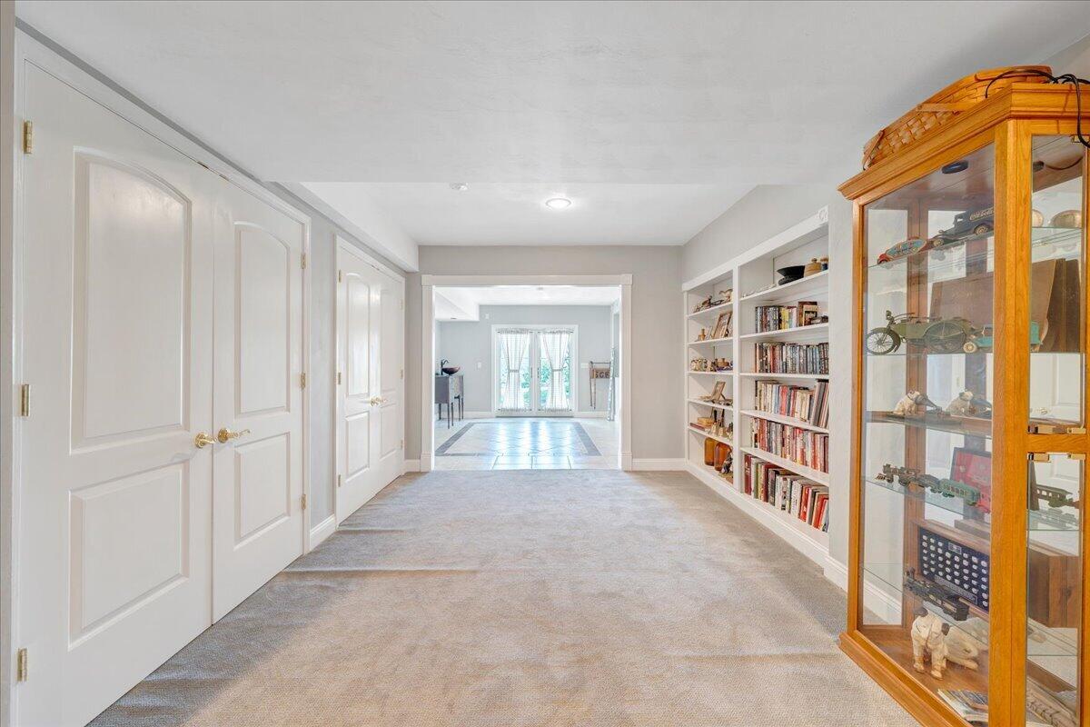 544 Pico RD