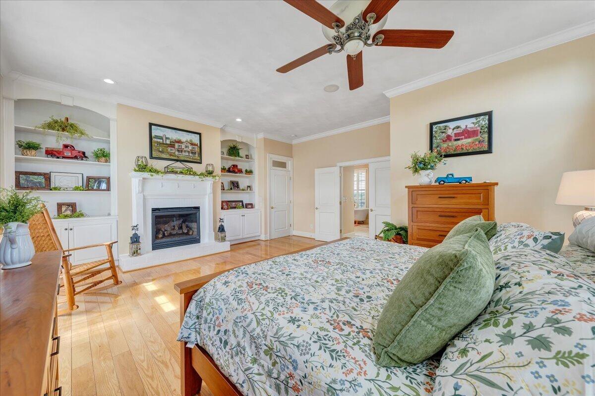 544 Pico RD