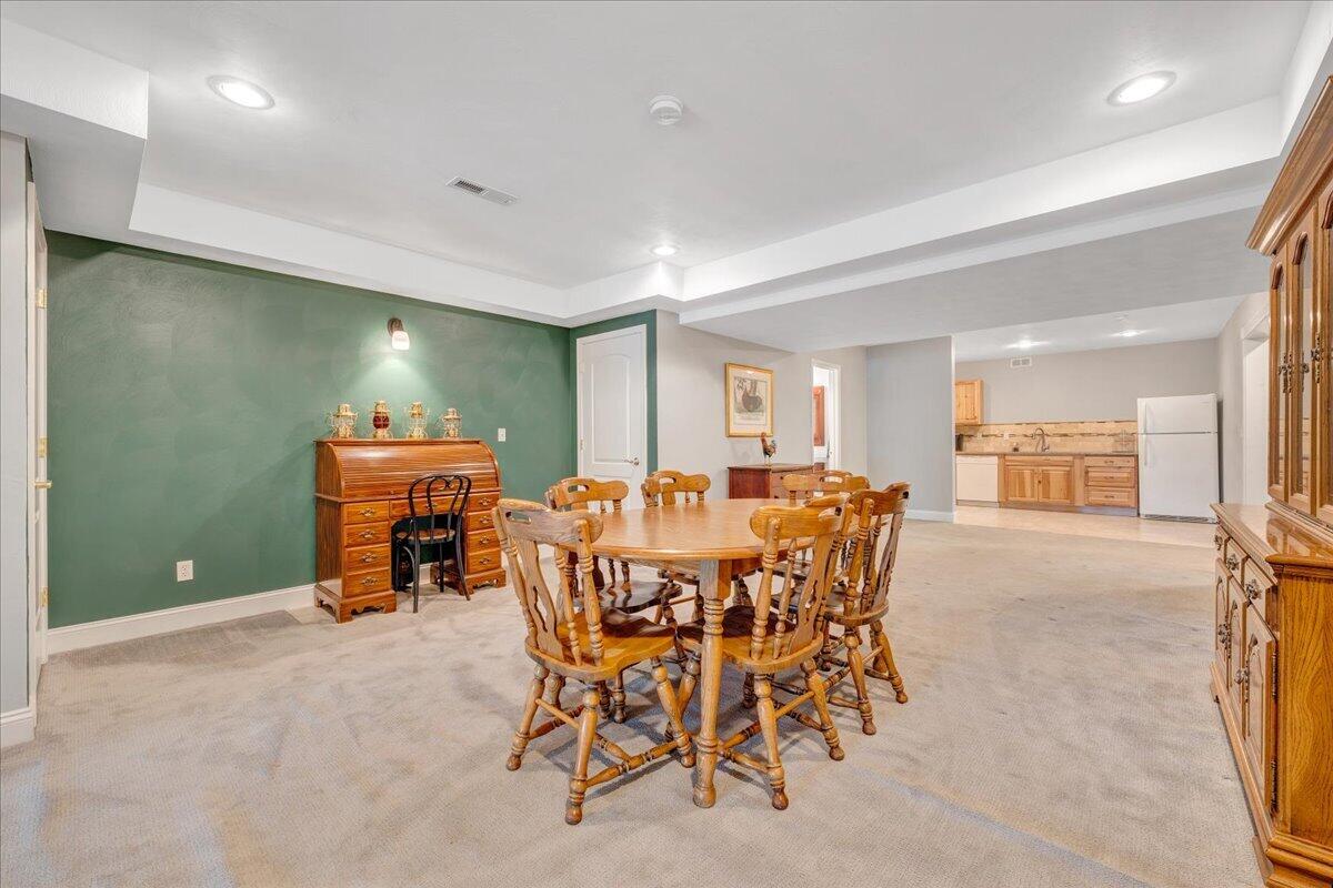 544 Pico RD