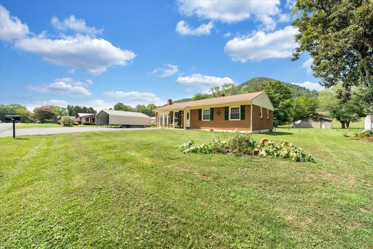 1106 Kanawha ST