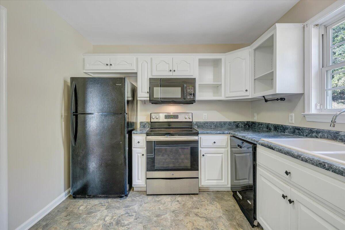 1096 Collierstown RD