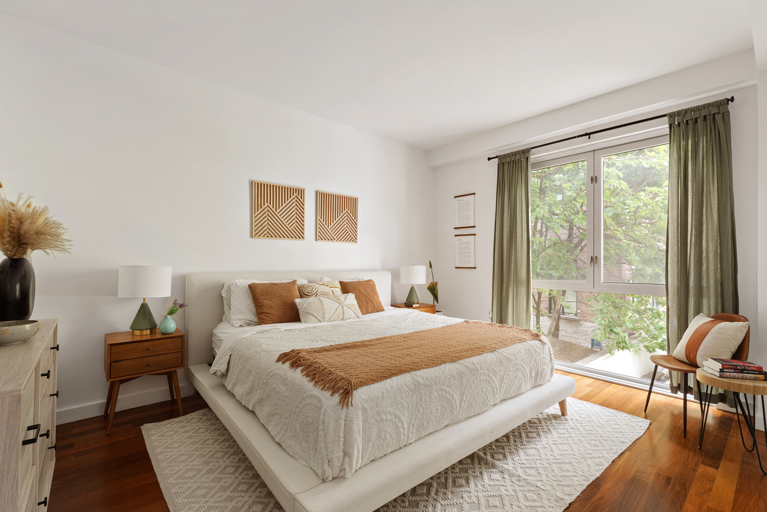 125 N 10TH Street N2D