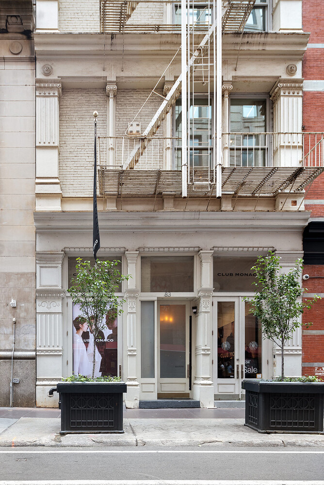 83 SPRING Street 2/3