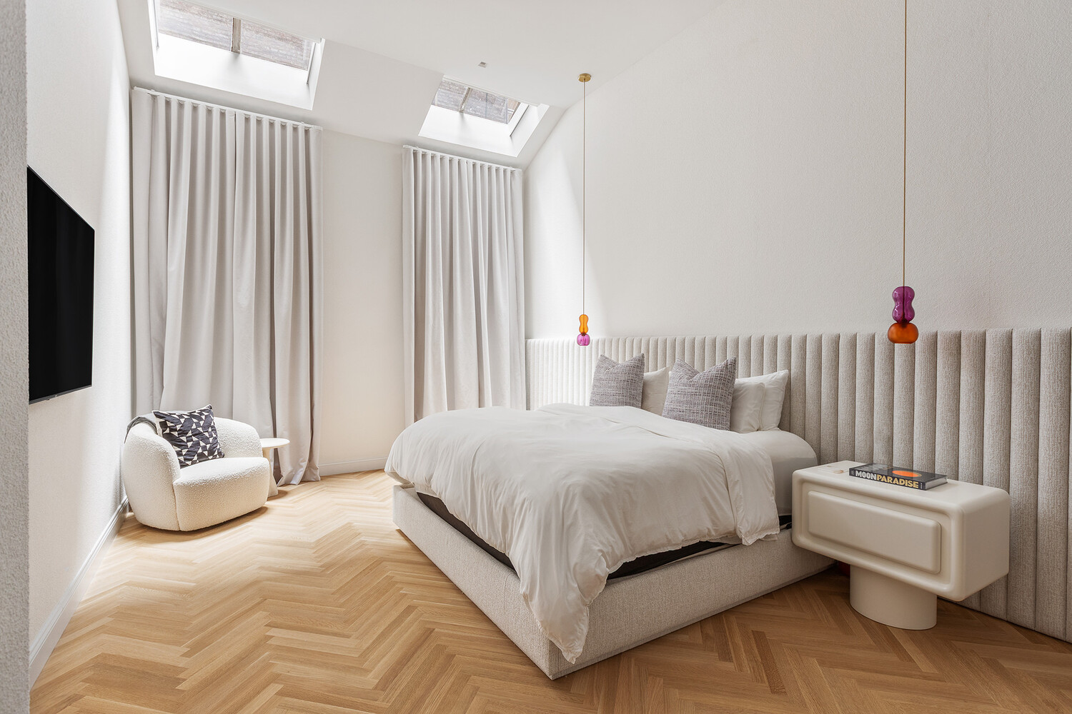 83 SPRING Street 2/3