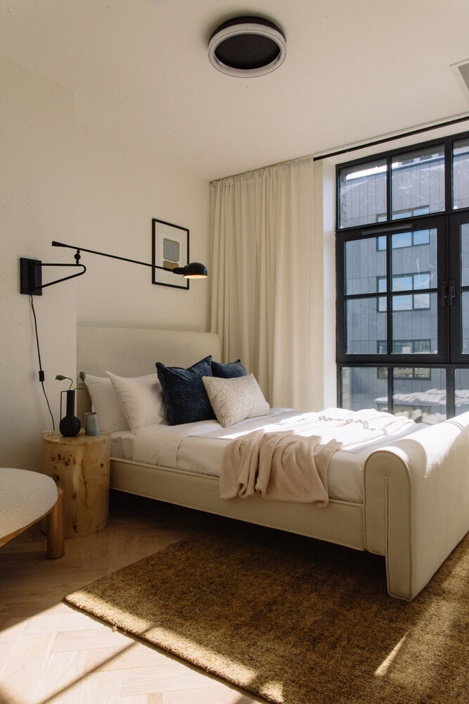 402 UNION Avenue PH1