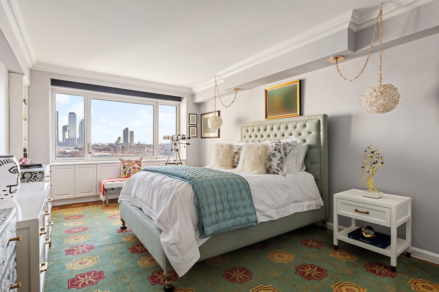 45 SUTTON Place S 10H