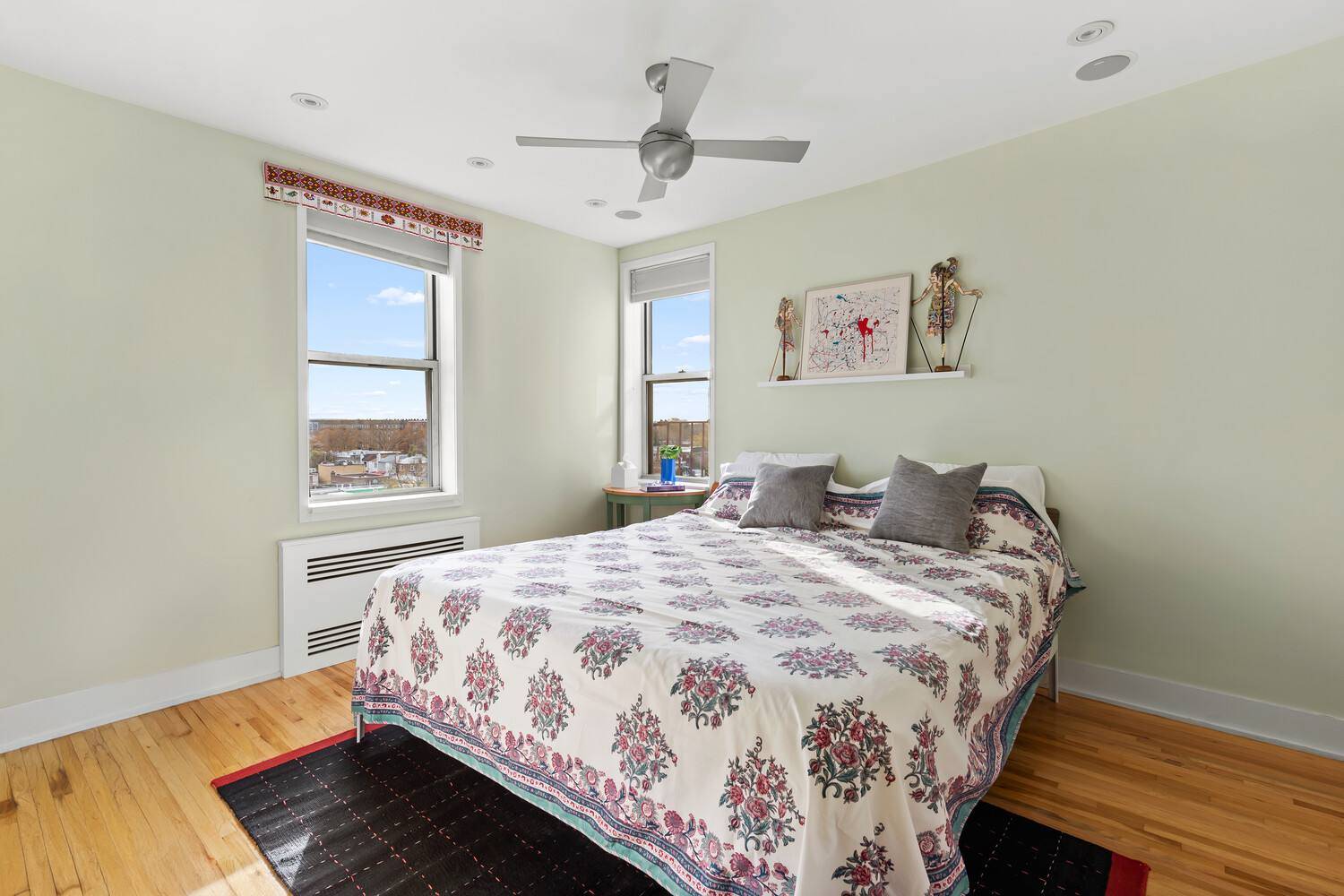 243 MCDONALD Avenue 6T