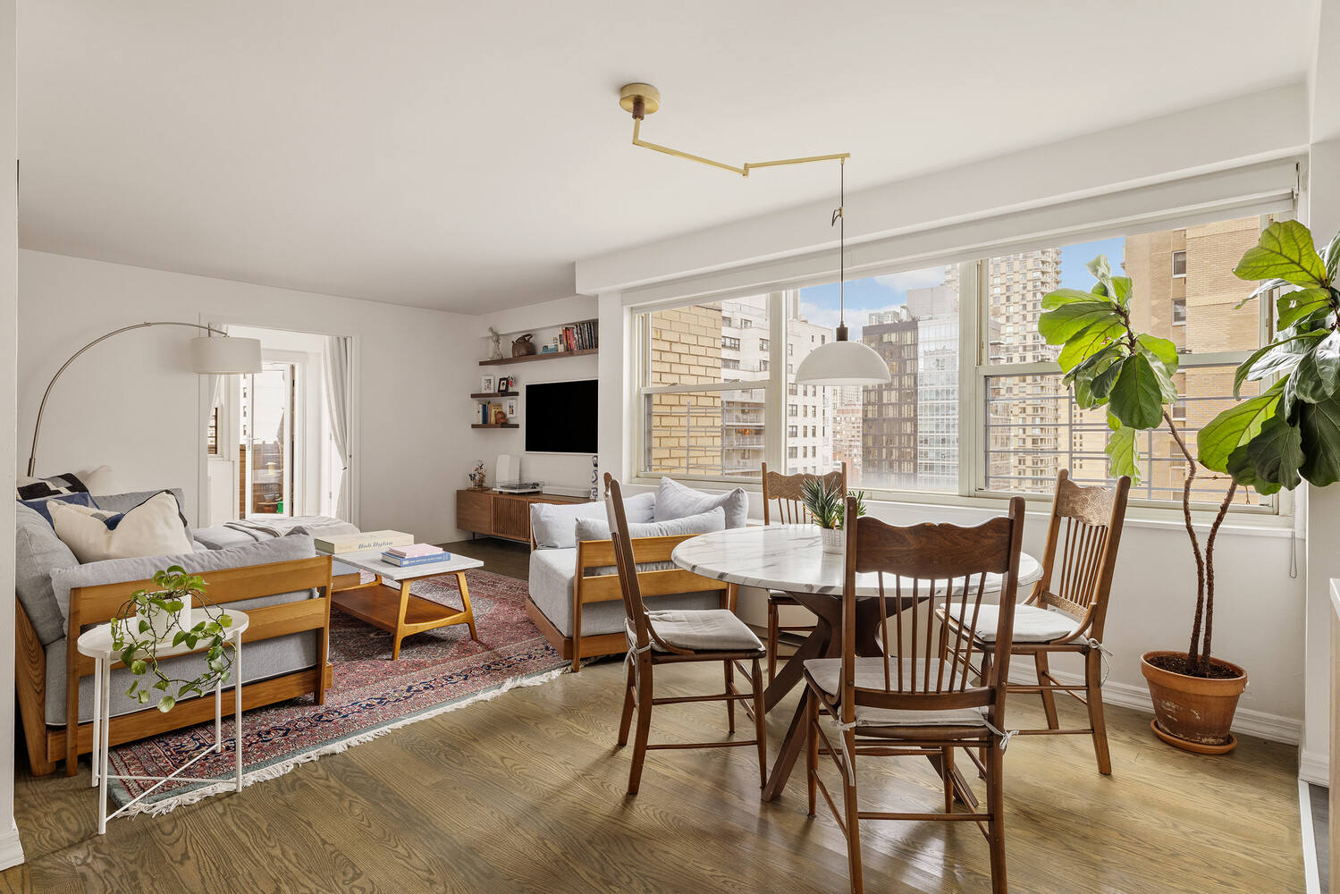 245 E 87TH Street 18F