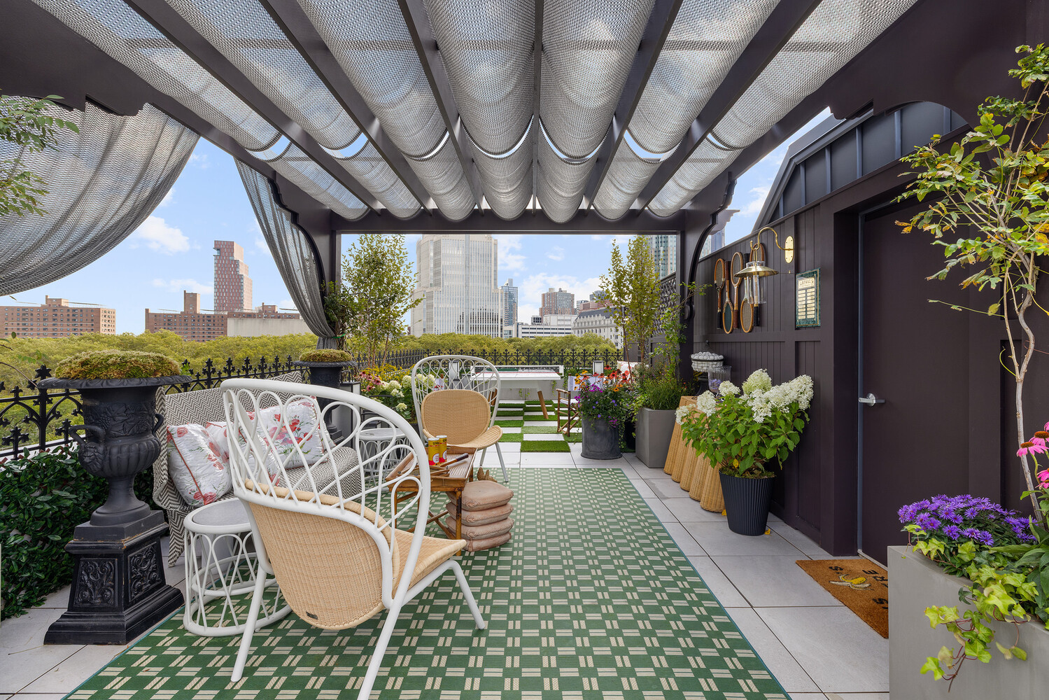 1 MONROE Place