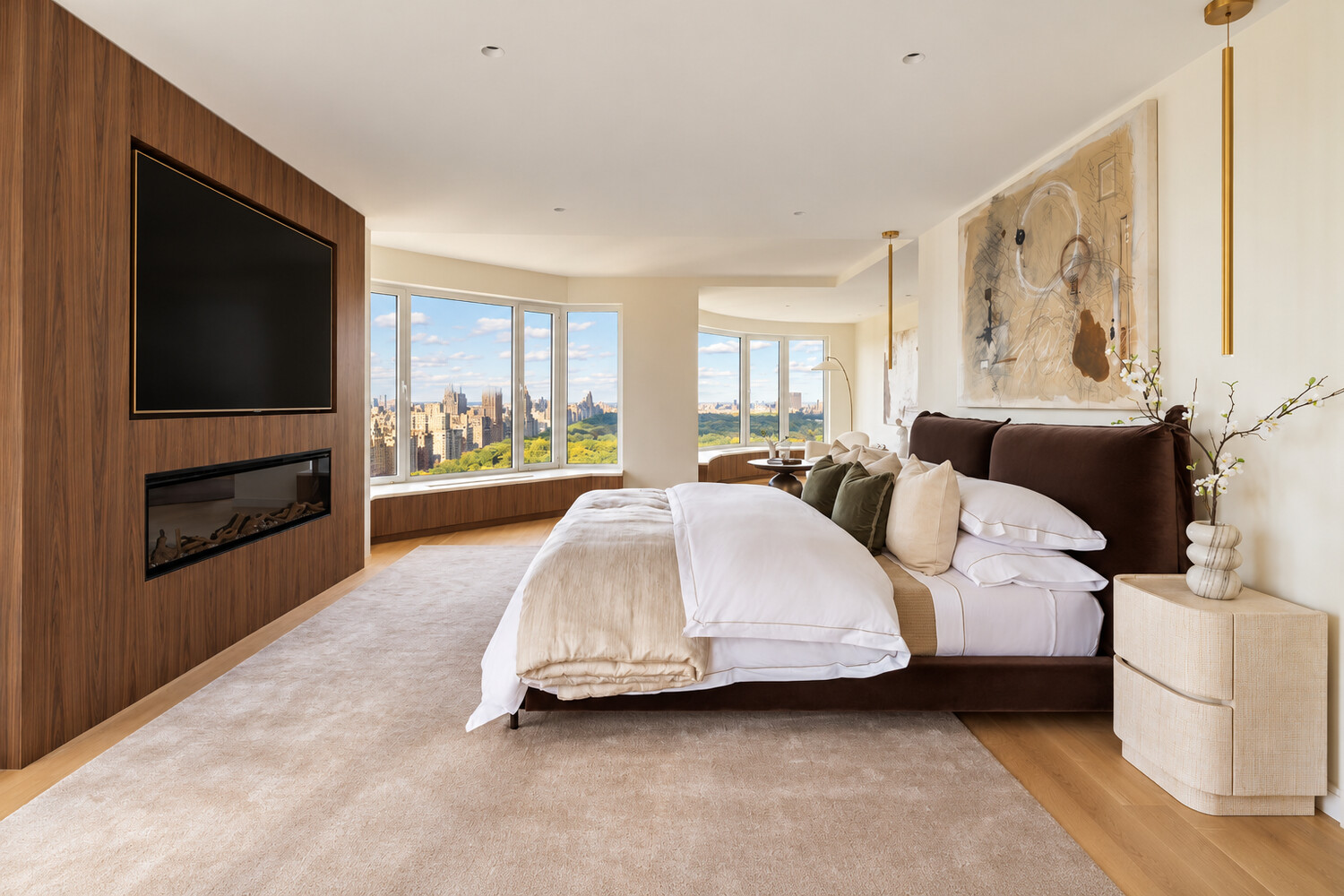 200 CENTRAL Park S 32ABC