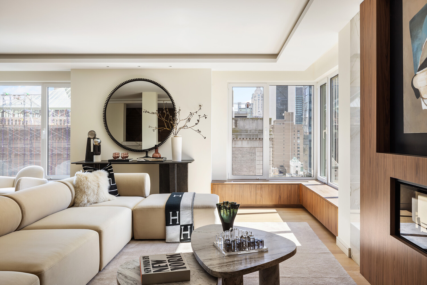 200 CENTRAL Park S 32ABC