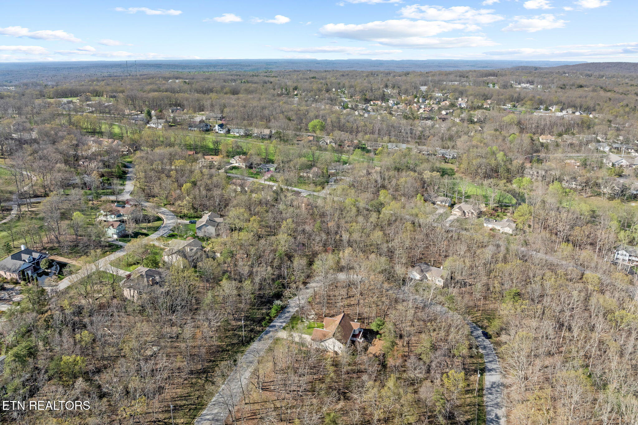 124 Greenbrier Loop