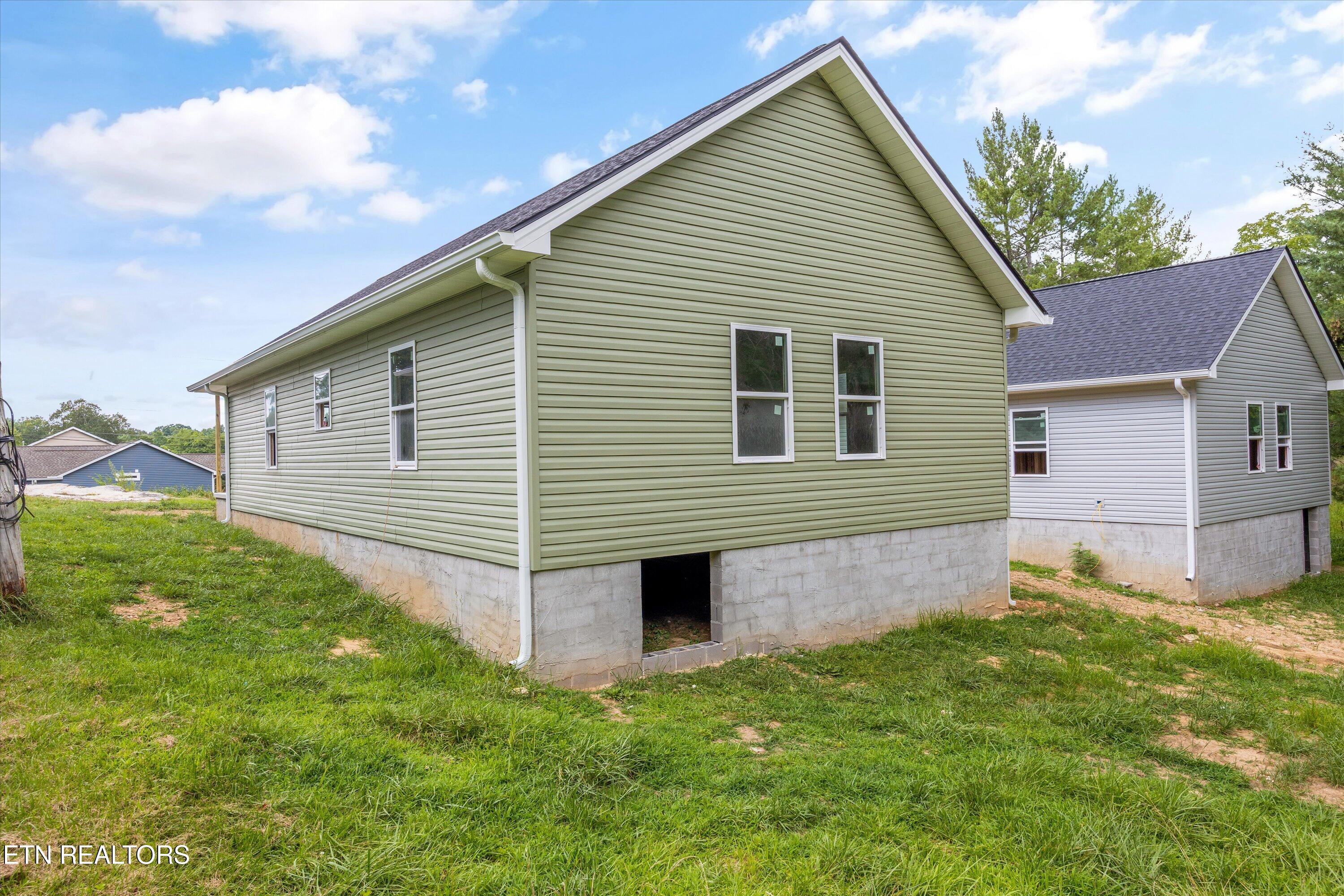 356 Dayton Ave