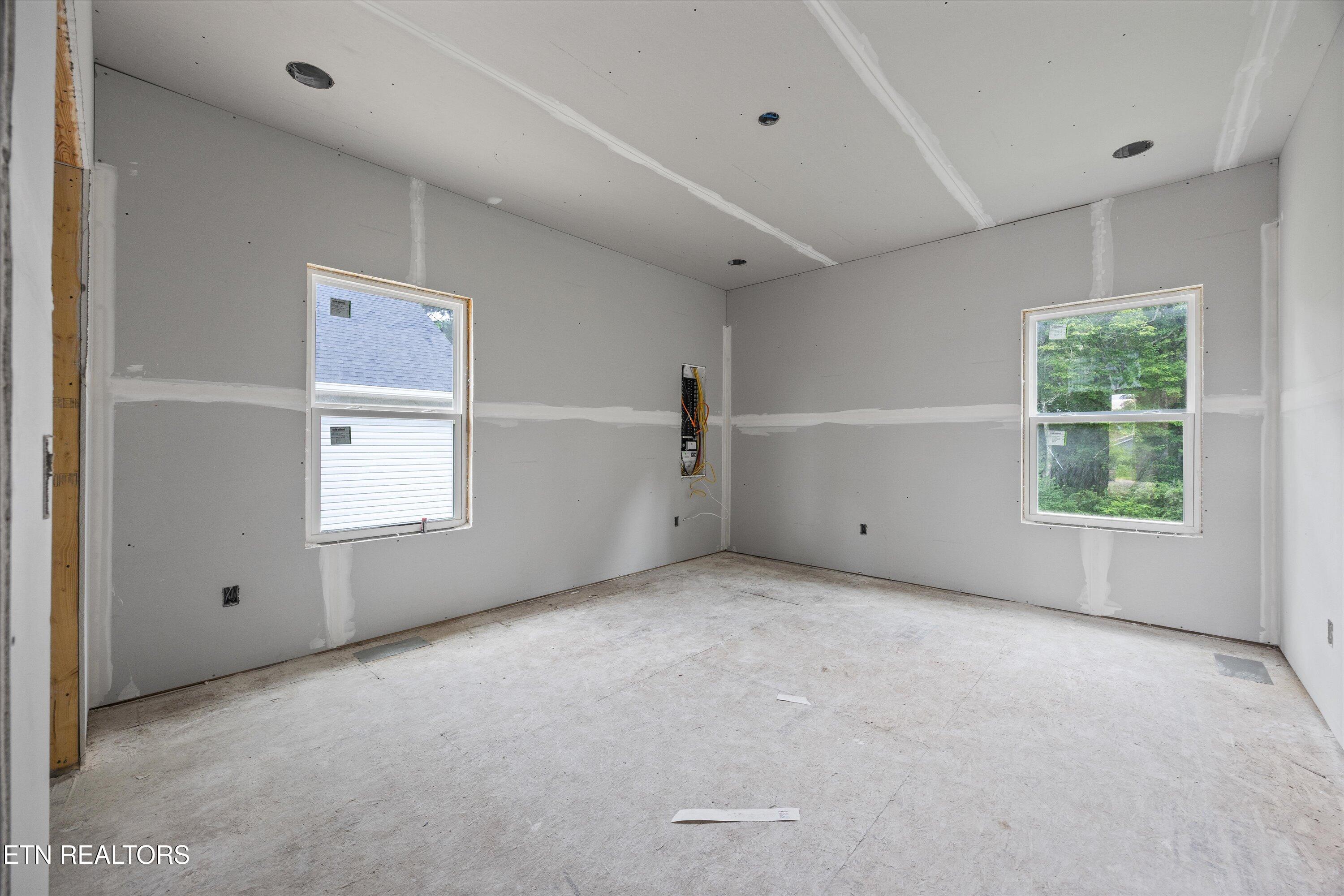 356 Dayton Ave