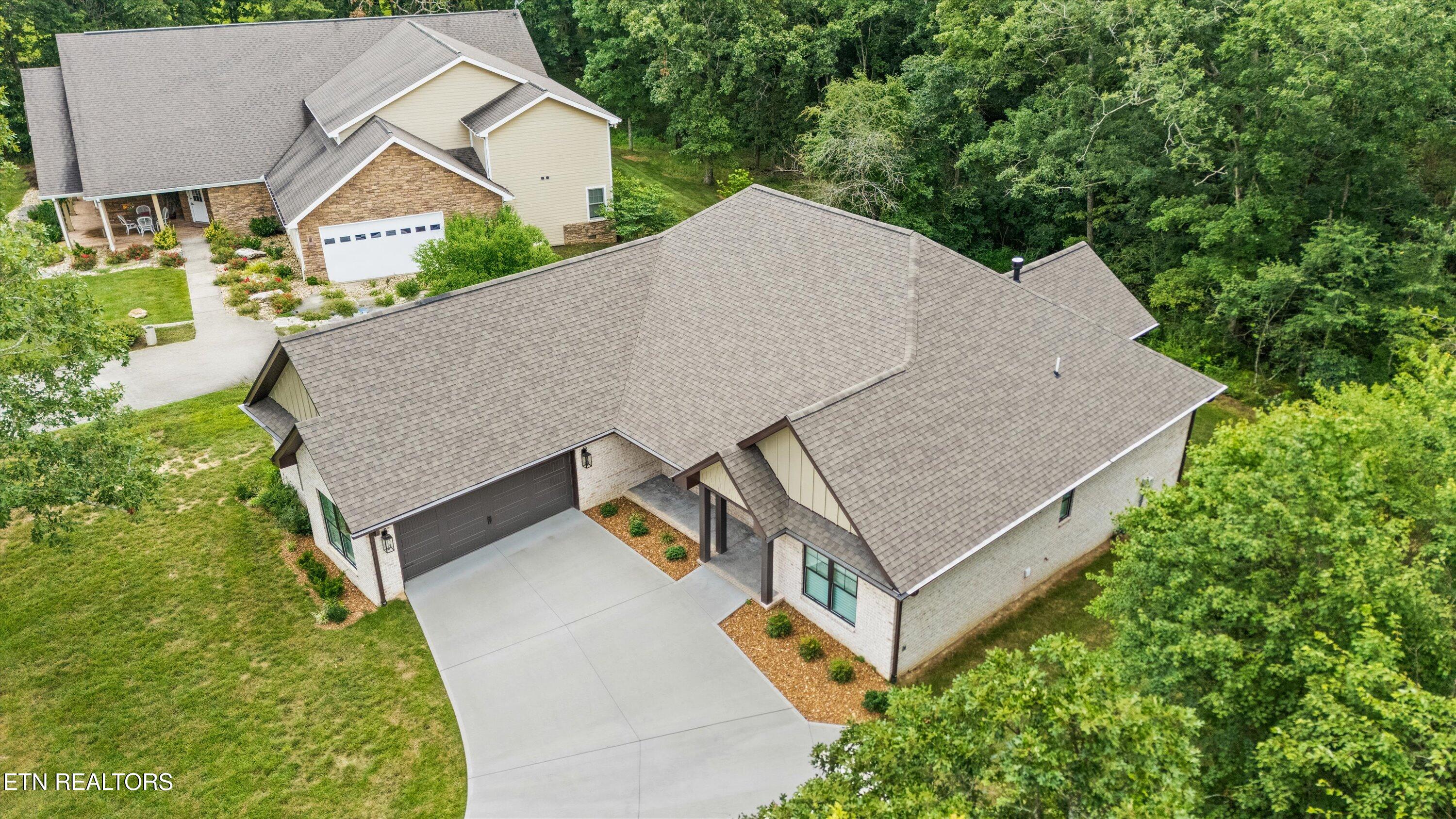 230 Tomlon Rd