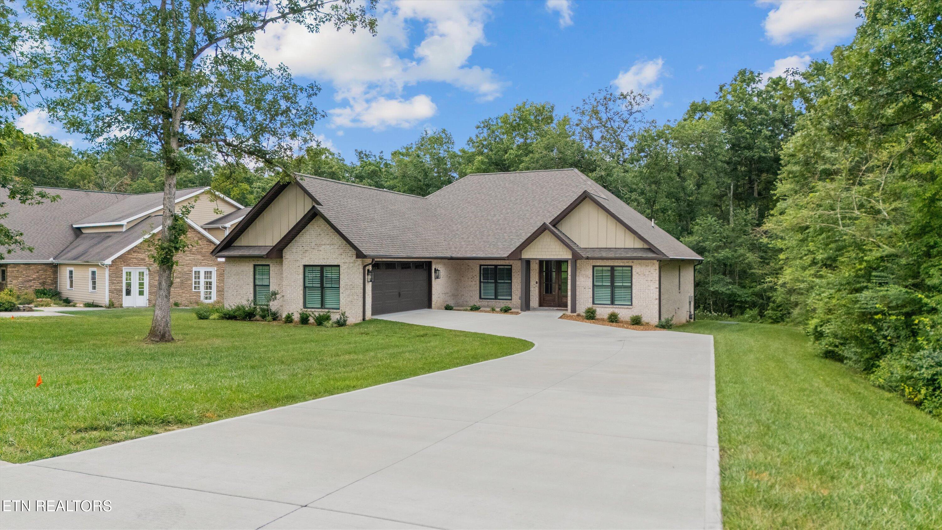 230 Tomlon Rd