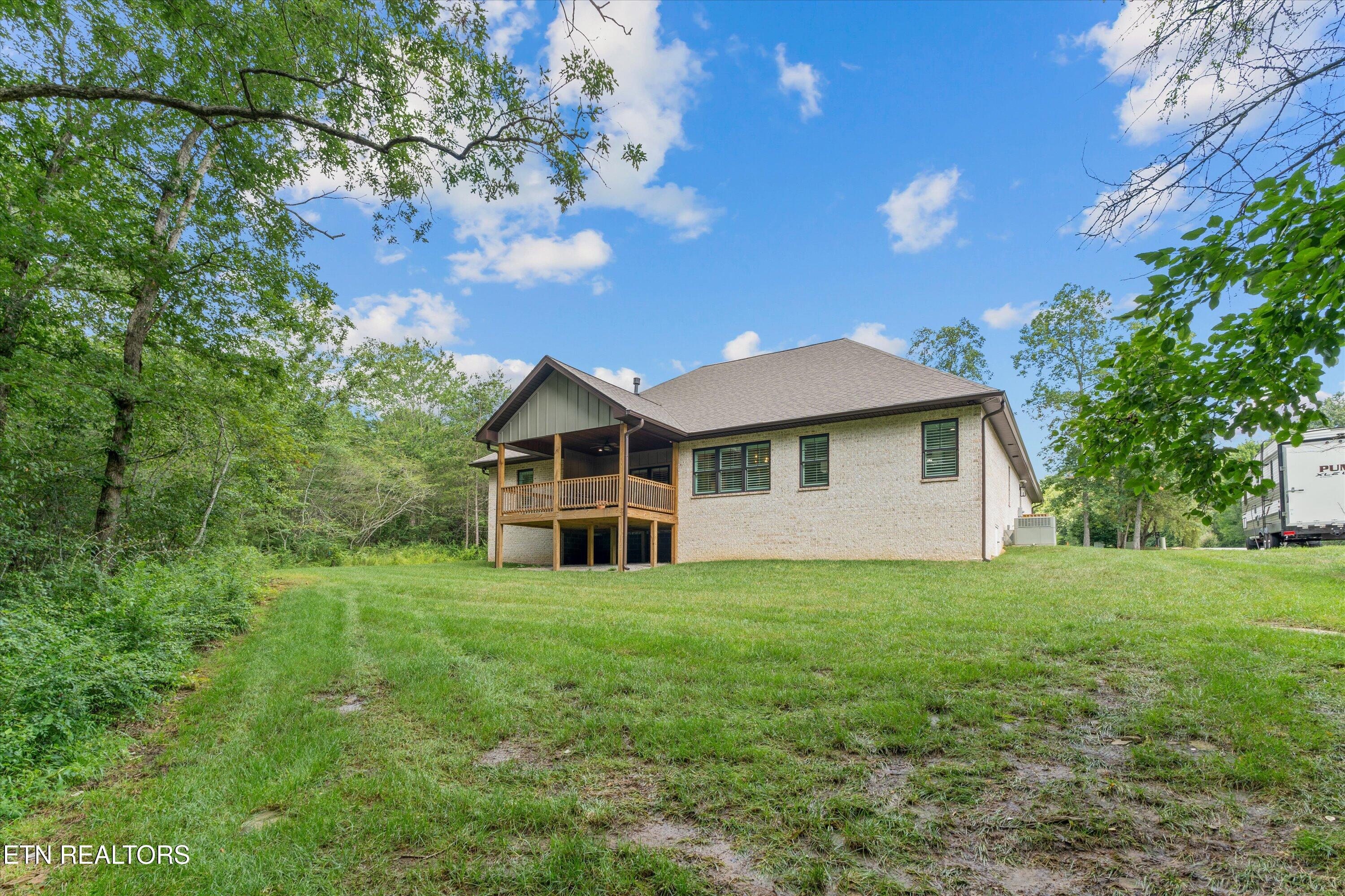 230 Tomlon Rd