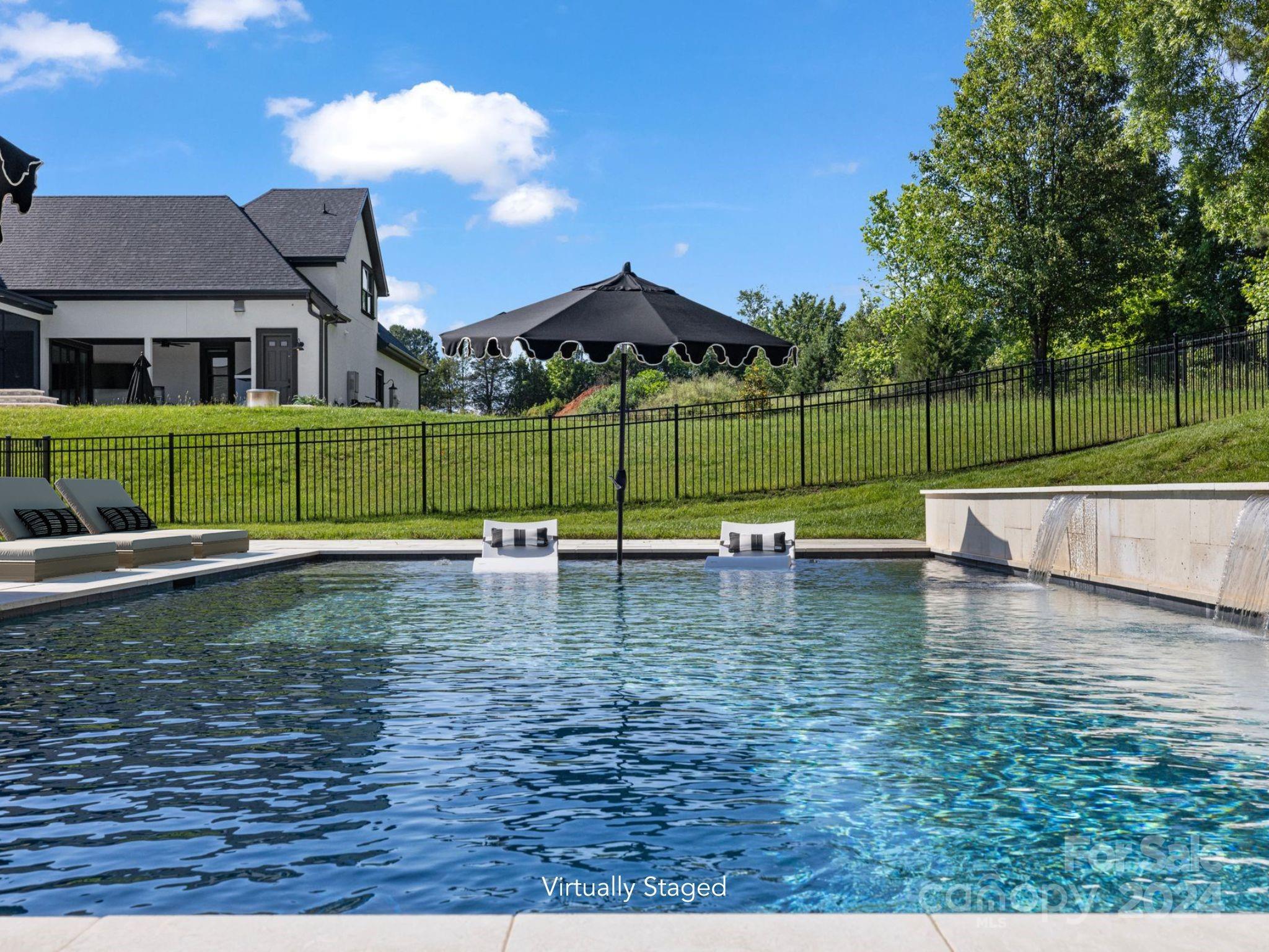 123 Hunts Landing Drive