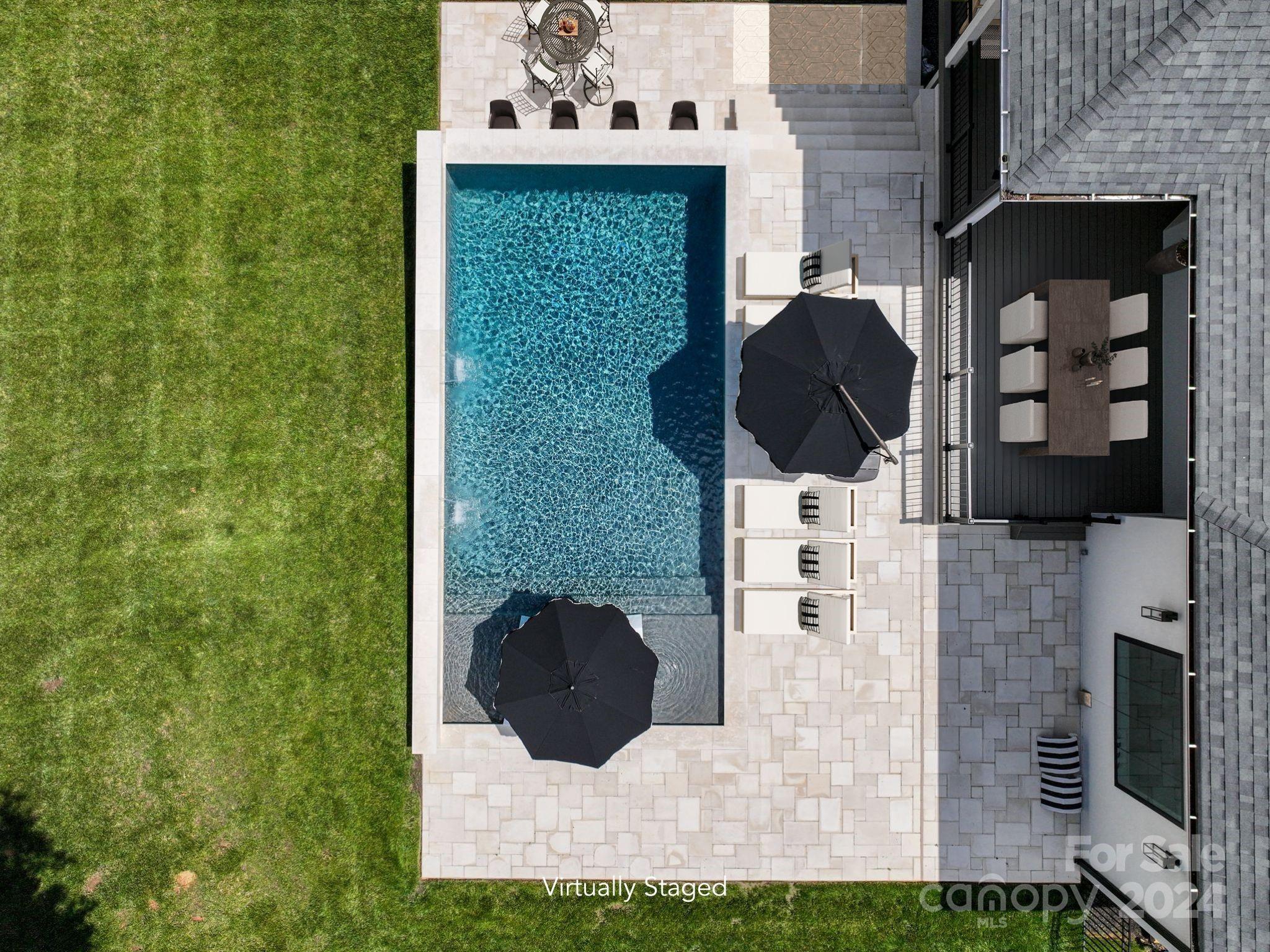 123 Hunts Landing Drive