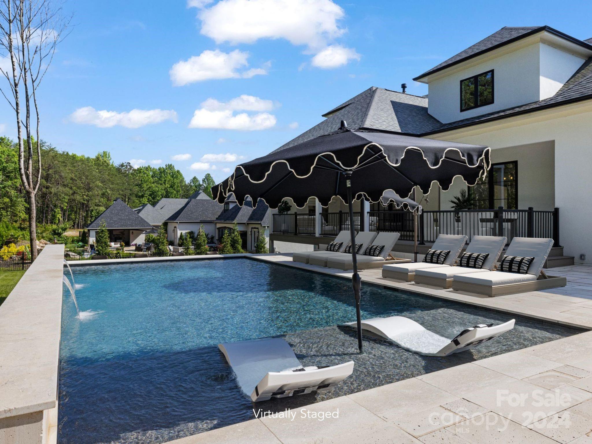 123 Hunts Landing Drive