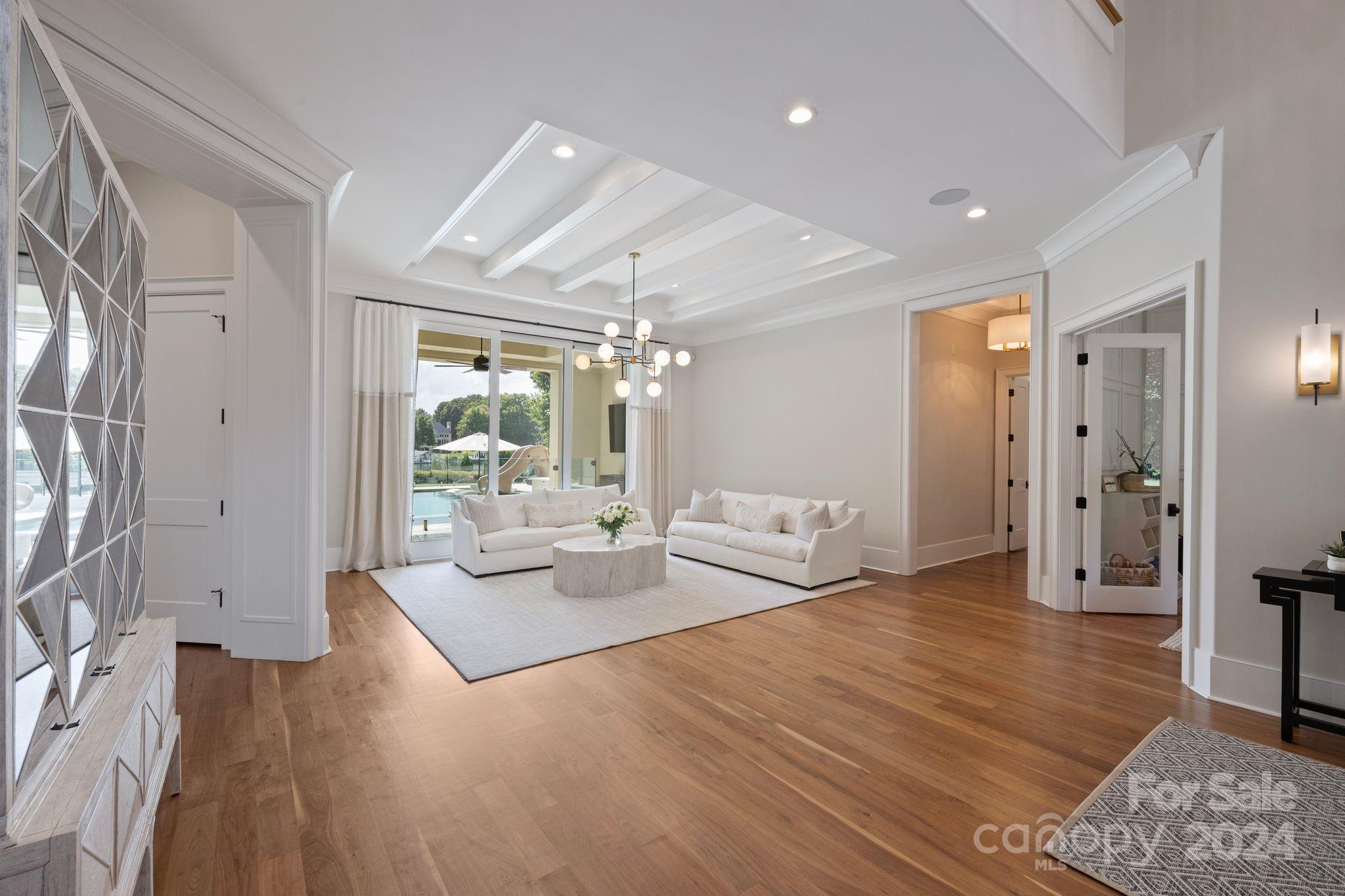 19004 Double Eagle Drive