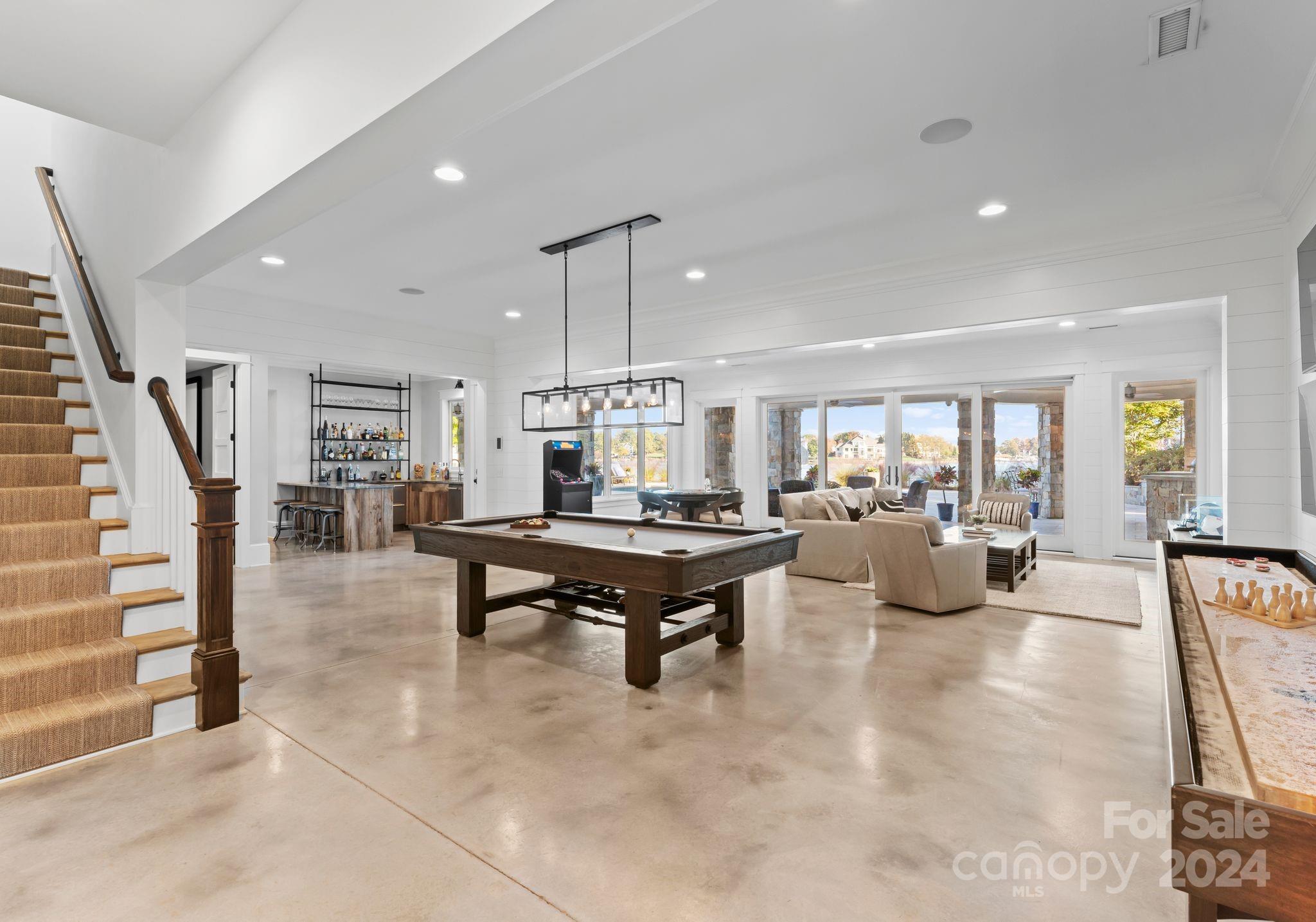 16500 Green Dolphin Lane