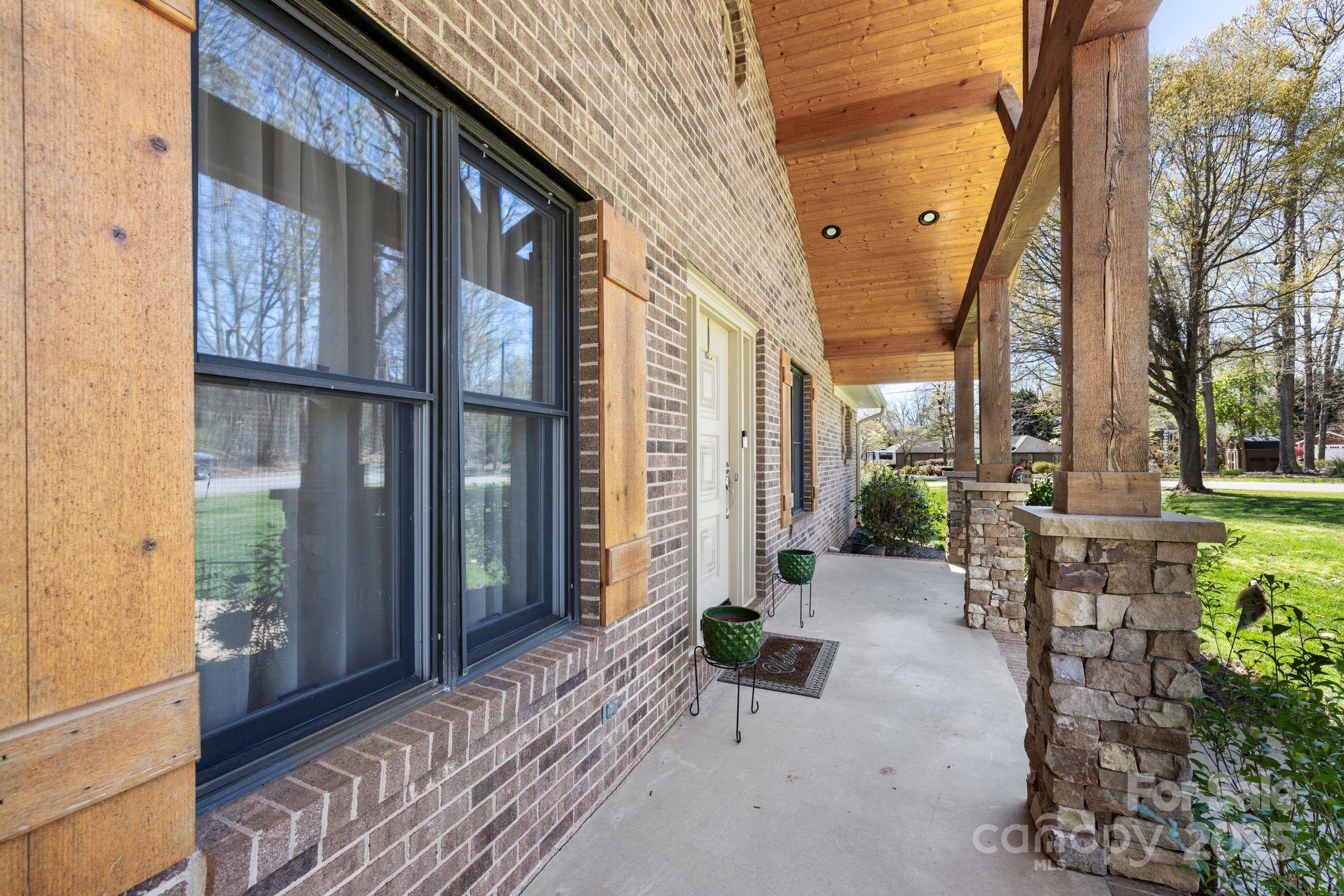 8194 Mallard Road