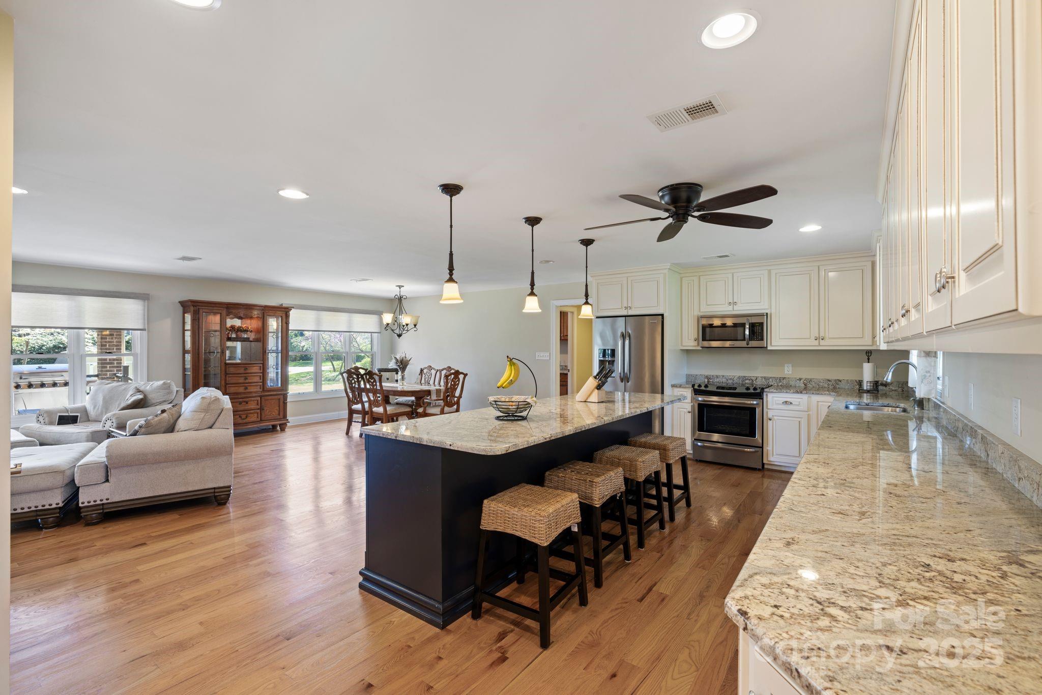 8194 Mallard Road