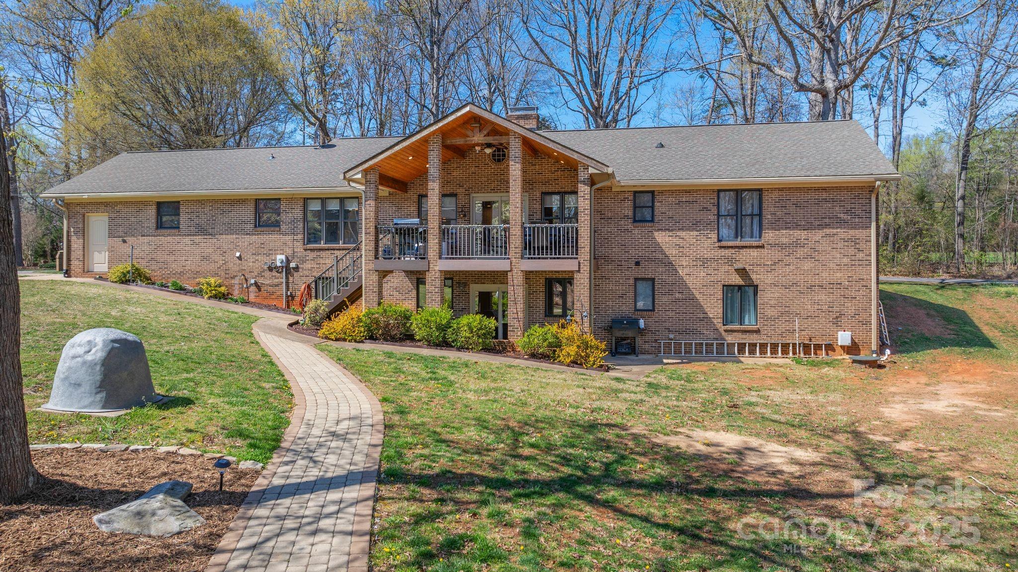 8194 Mallard Road